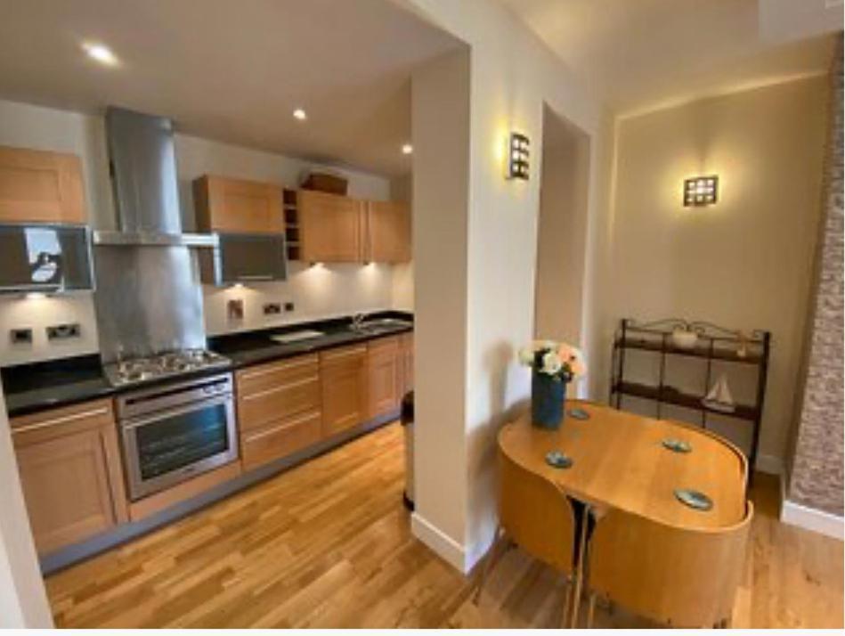 Easby Breakaways - **Modern Apartment 5 Mins From South Bay, Scarborough** Екстериор снимка