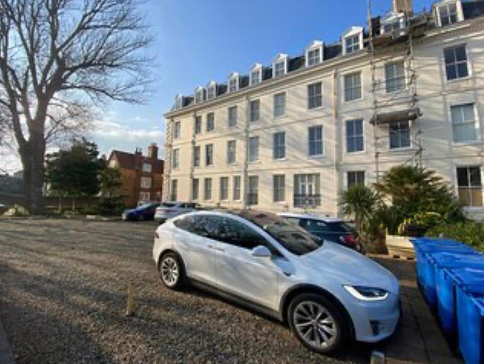 Easby Breakaways - **Modern Apartment 5 Mins From South Bay, Scarborough** Екстериор снимка